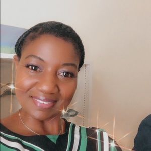 Meet your Posher, Robinne